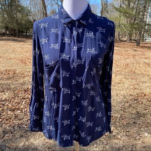 JESSAKAE TOP BLOUSE BLUE WHITE DOG CANINE PRINT Size M